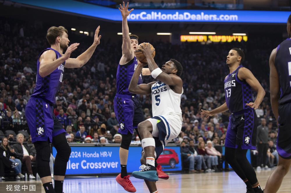 虽然比分陷 虽然比分陷