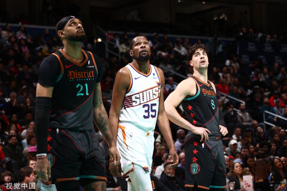 传和控球的 传和控球的