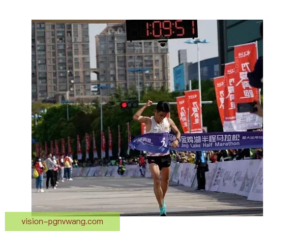 2021全球马拉松大赛：冠军诞生，创历史新纪录。