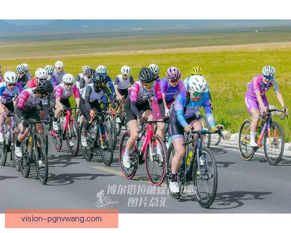 山地车赛事精彩回放大片段